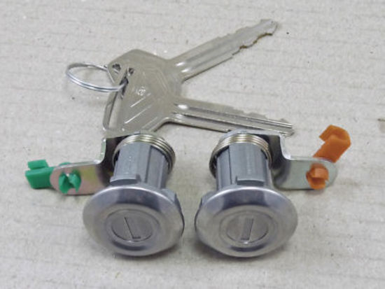 Suit Toyota Landcruiser 70 73 75 Series 8/1991 - Door locks & Keys NEW - NDL11D